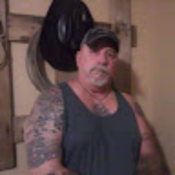 Meet your Posher, Andrew - Picture 1 of 1